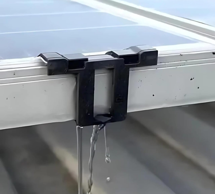 Water Fed Pole